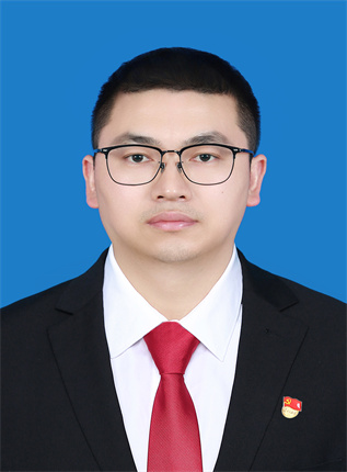 党委委员 纪委书记  王名万